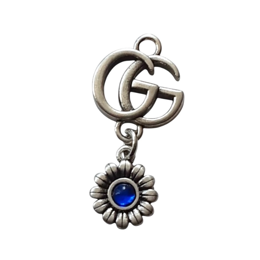 💕VINTAGE GUCCI 2-Piece Interlocking Gs + Blue Daisy Charms Silver-Tone Hardware - Picture 2 of 11